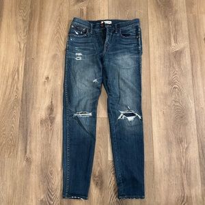 Madewell 9” High Riser. Stretch. Reinforced holes on jeans.